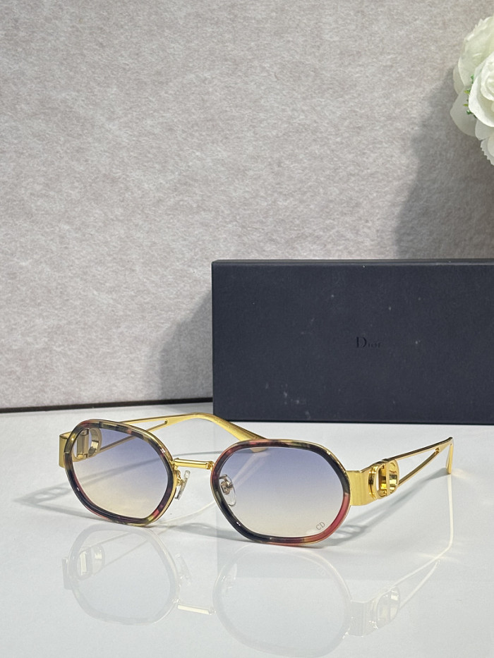 Dior Sunglasses AAAA-5042