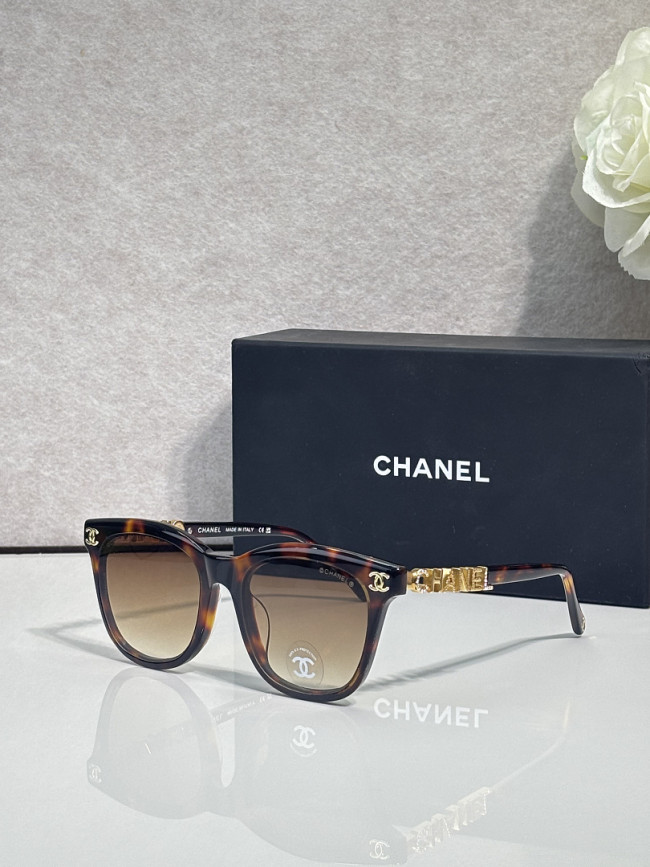 CHNL Sunglasses AAAA-7372