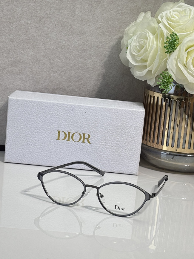 Dior Sunglasses AAAA-4835
