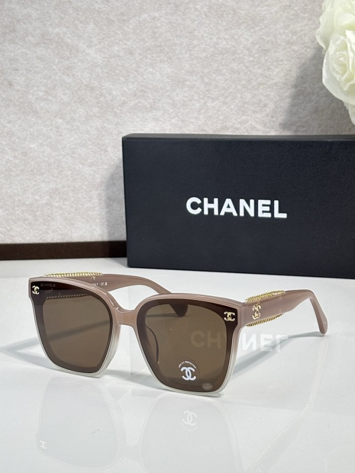 CHNL Sunglasses AAAA-6940