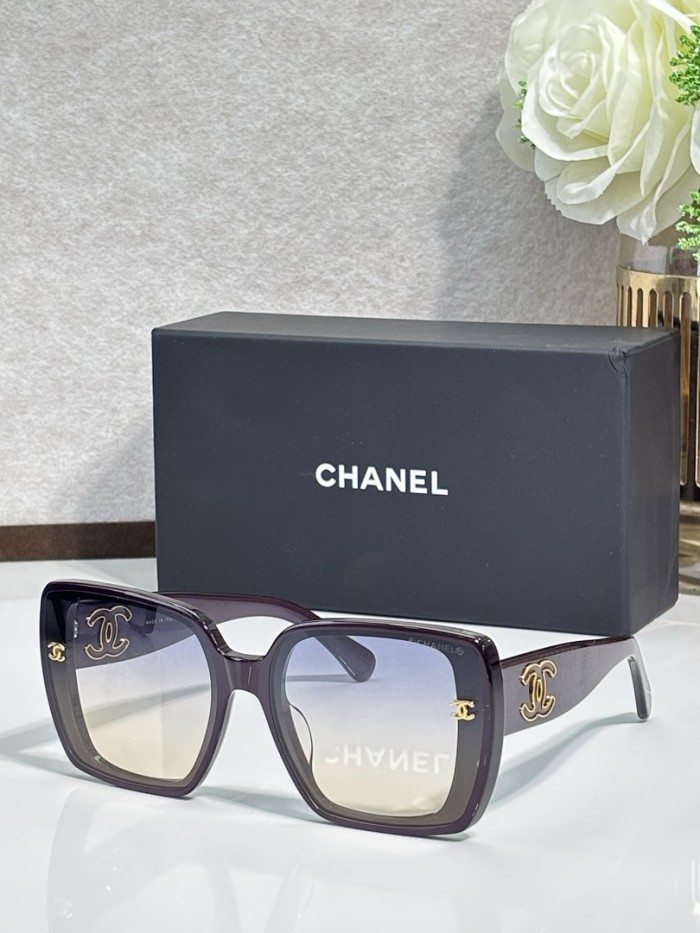 CHNL Sunglasses AAAA-6975