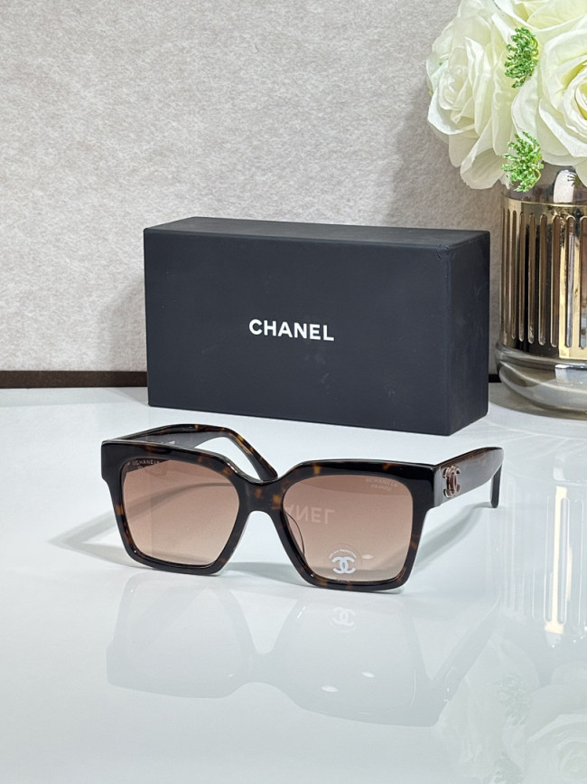 CHNL Sunglasses AAAA-7199