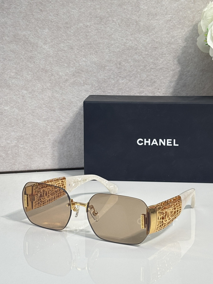 CHNL Sunglasses AAAA-7735