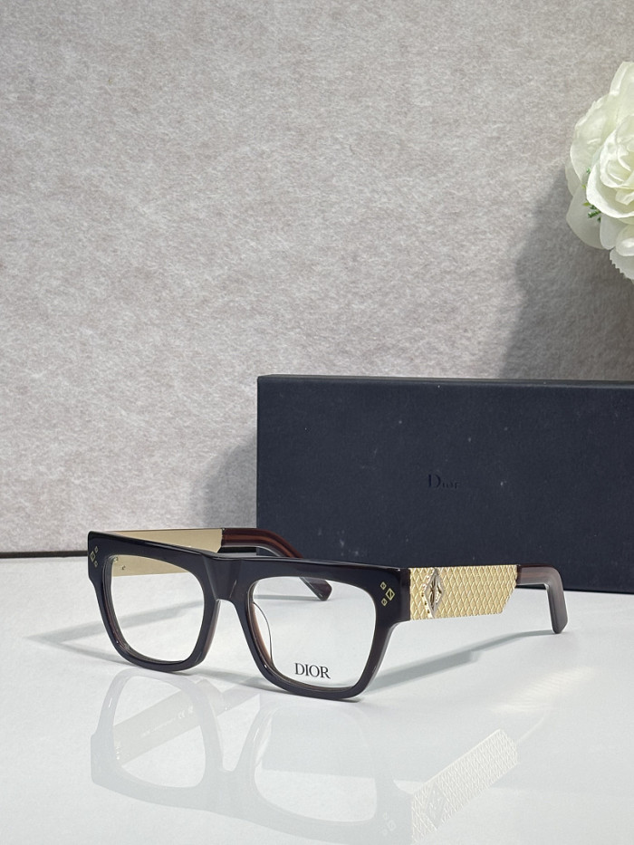Dior Sunglasses AAAA-4911