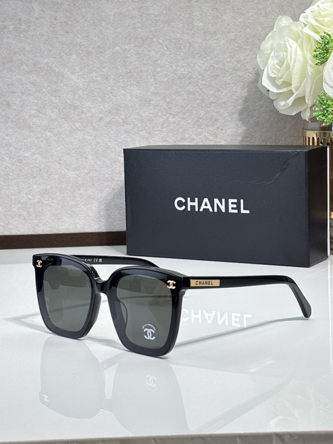 CHNL Sunglasses AAAA-7140
