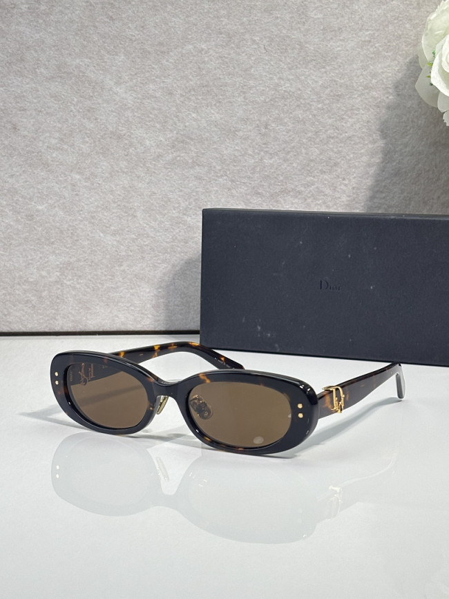 Dior Sunglasses AAAA-4974