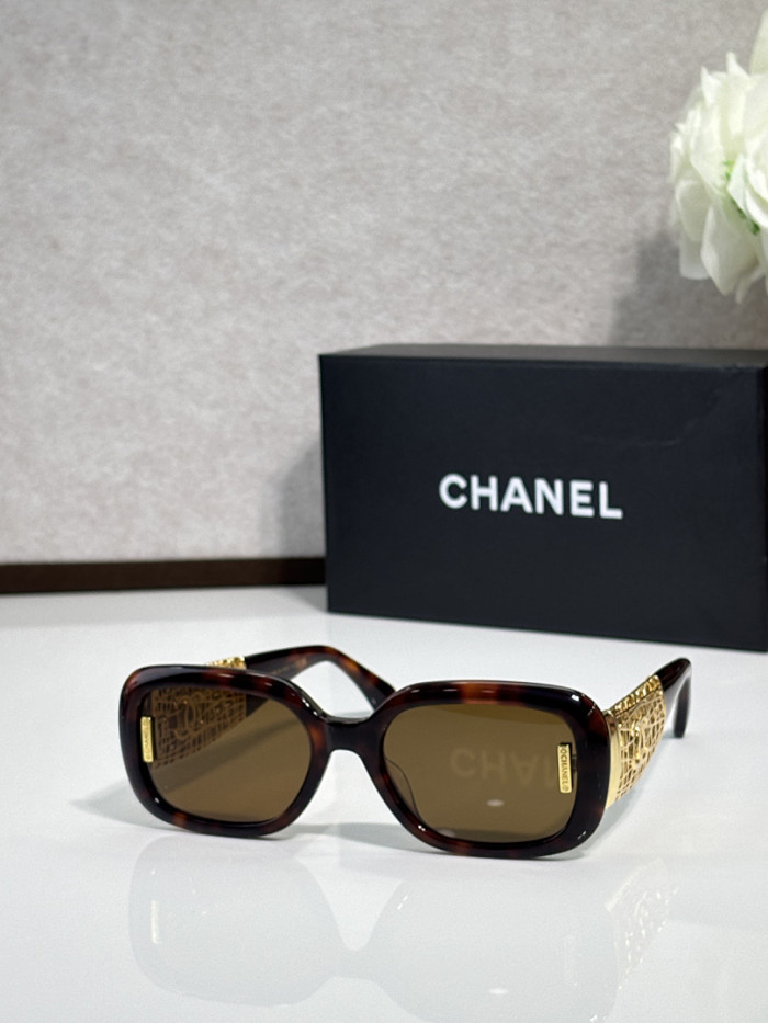 CHNL Sunglasses AAAA-7174