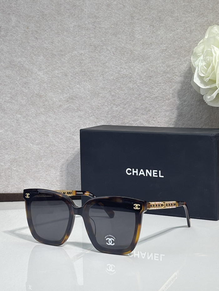 CHNL Sunglasses AAAA-7216