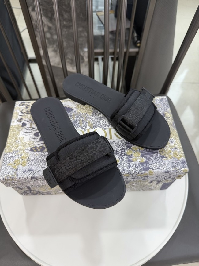 Dior women slippers AAA-128