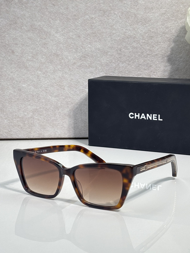 CHNL Sunglasses AAAA-7433