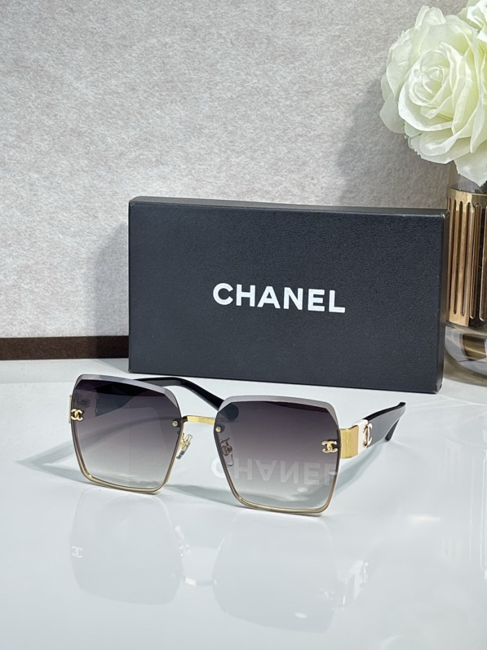 CHNL Sunglasses AAAA-6997