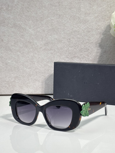 Dior Sunglasses AAAA-4966