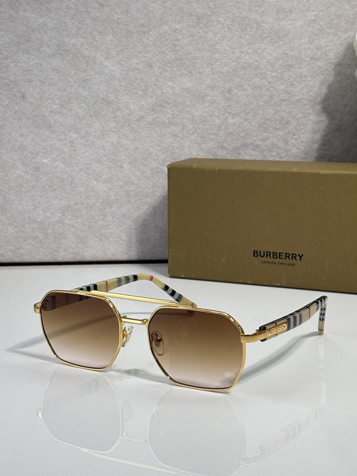 Burberry Sunglasses AAAA-3536