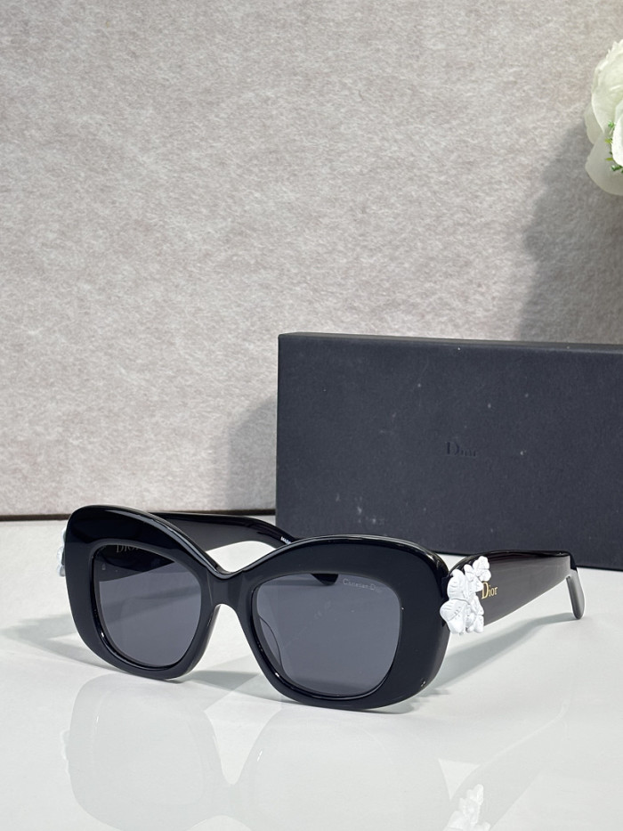 Dior Sunglasses AAAA-4965