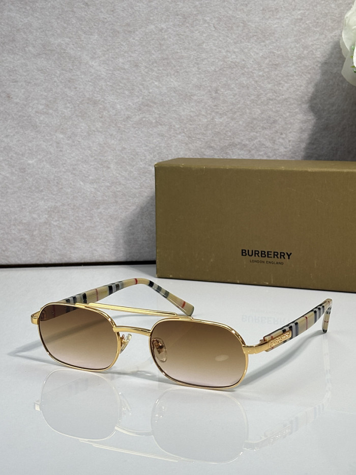 Burberry Sunglasses AAAA-3542