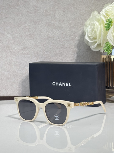 CHNL Sunglasses AAAA-7687
