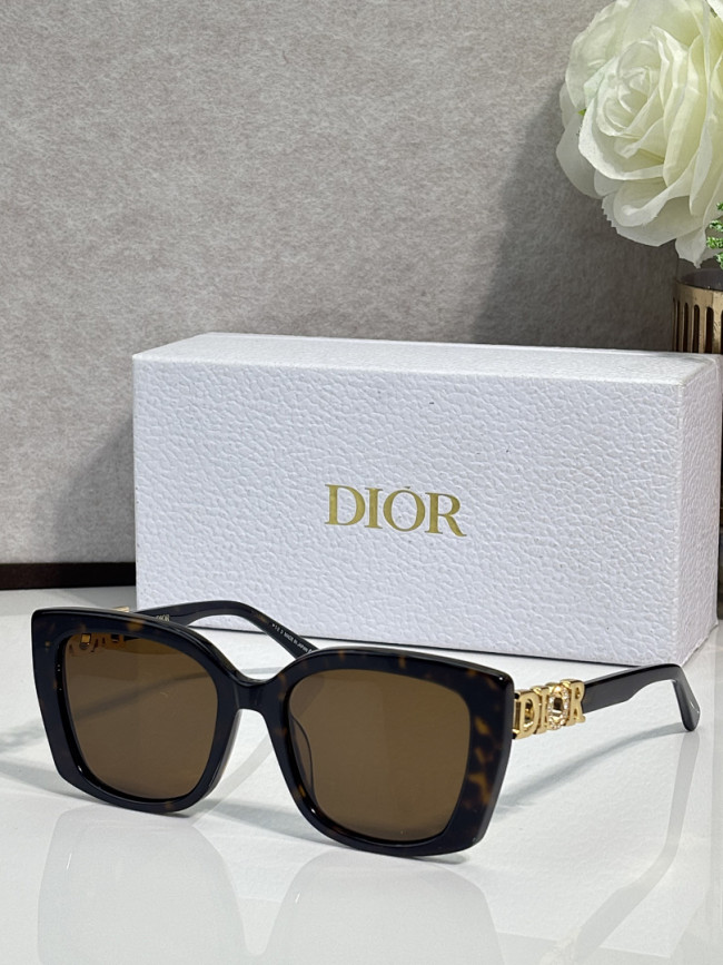 Dior Sunglasses AAAA-4823