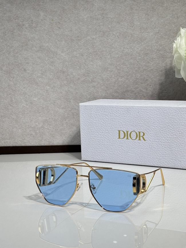 Dior Sunglasses AAAA-4786