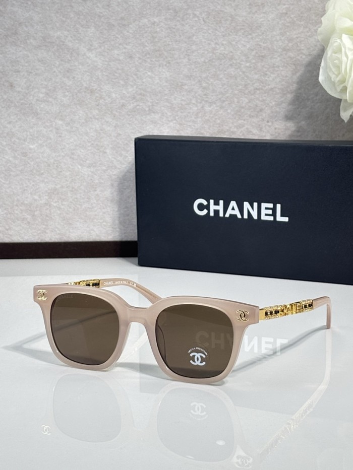 CHNL Sunglasses AAAA-6991