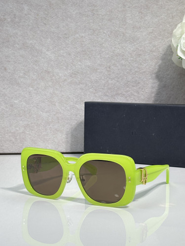 Dior Sunglasses AAAA-4996