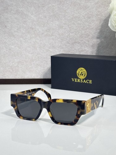 Versace Sunglasses AAAA-4544