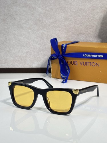 LV Sunglasses AAAA-7712