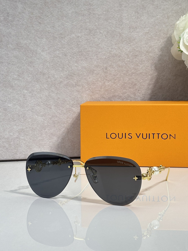 LV Sunglasses AAAA-7935