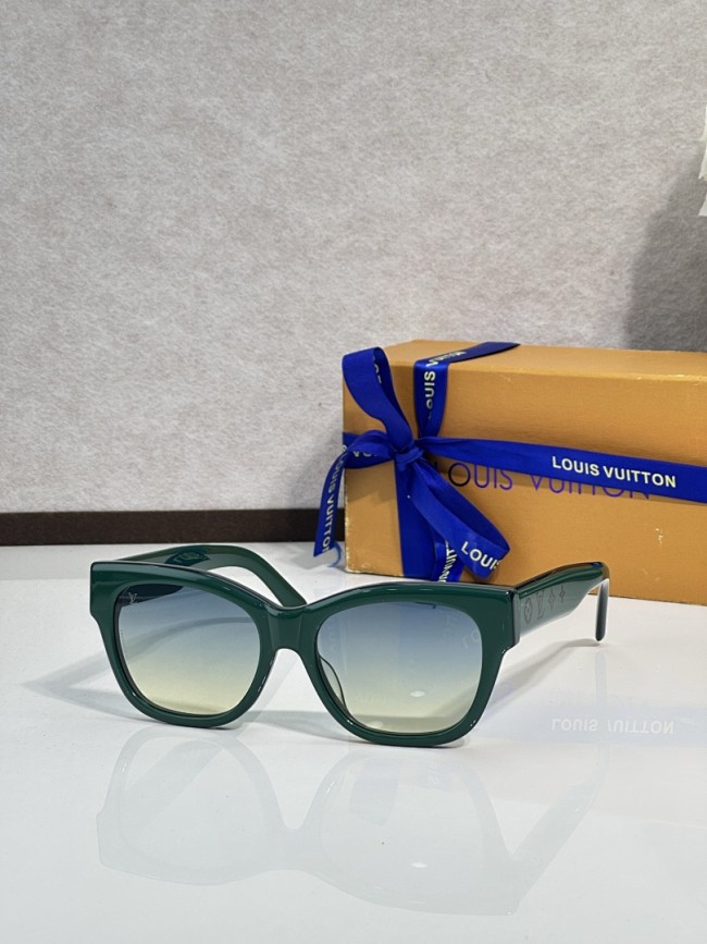 LV Sunglasses AAAA-7563