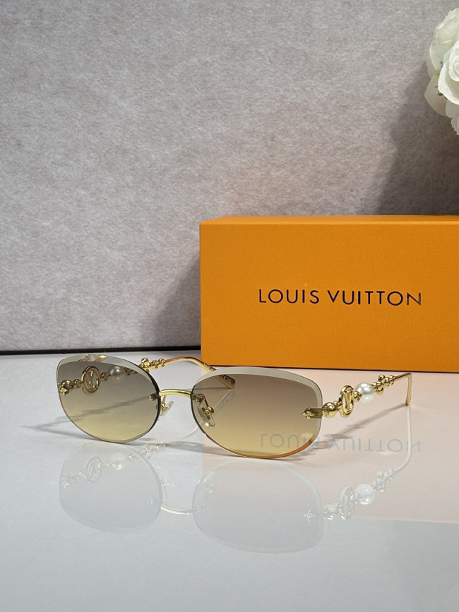 LV Sunglasses AAAA-7914
