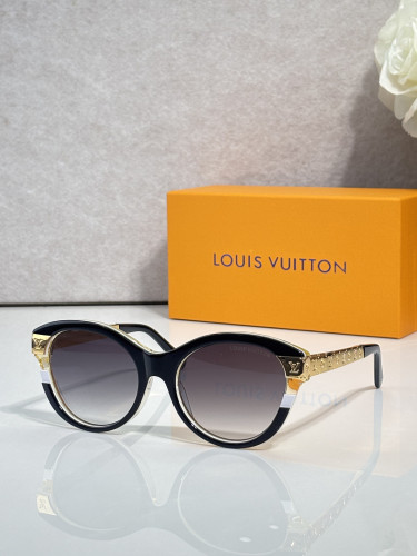 LV Sunglasses AAAA-7829