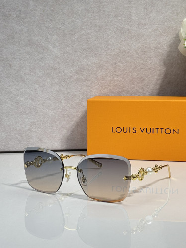 LV Sunglasses AAAA-7921