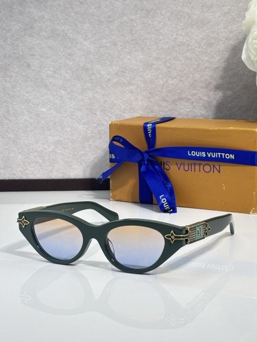 LV Sunglasses AAAA-7736
