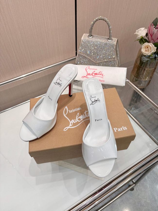 Christian Louboutin high heels 1：1 Quality-612