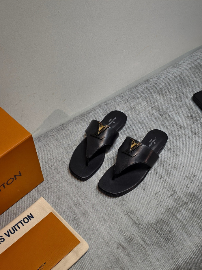 LV women Sandals 1：1 Quality-1218