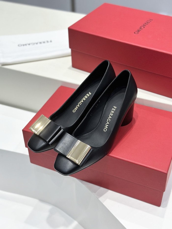 Ferragamo Women shoes 1：1 quality-008