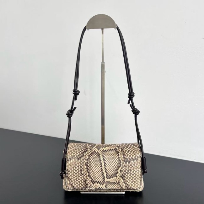 BV High End Quality Bags-030