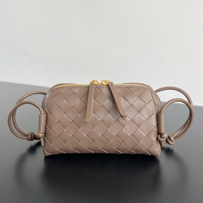 BV High End Quality Bags-011
