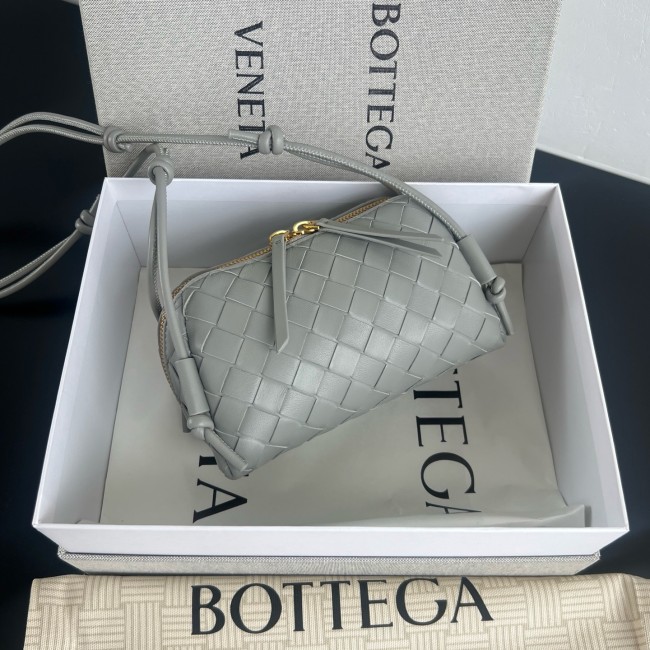 BV High End Quality Bags-017