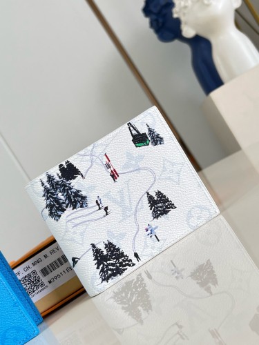 Super Perfect LV Wallet-829