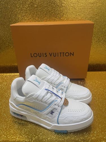 LV Men shoes 1：1 quality-5222