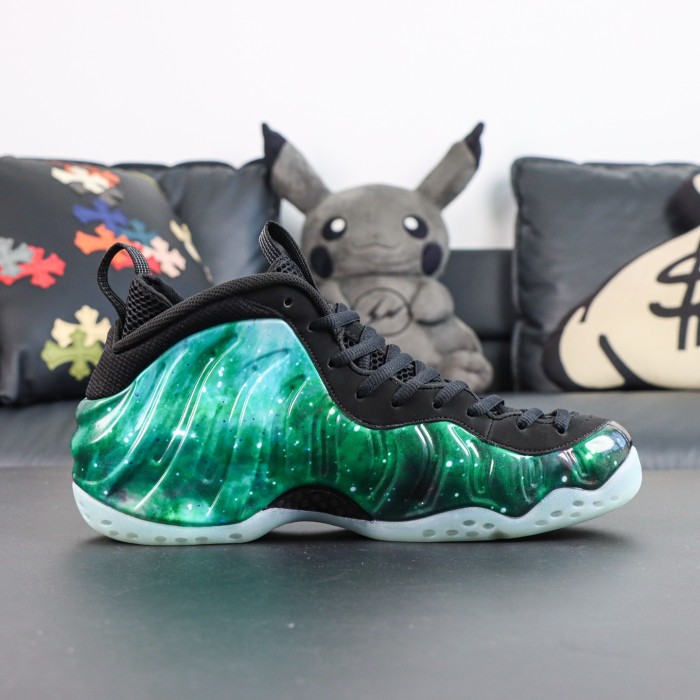 Authentic Nike Air Foamposite One Green “Galaxy”