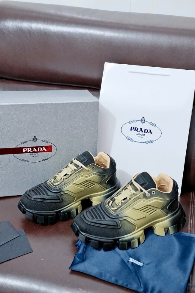 Prada women shoes 1：1 quality-657