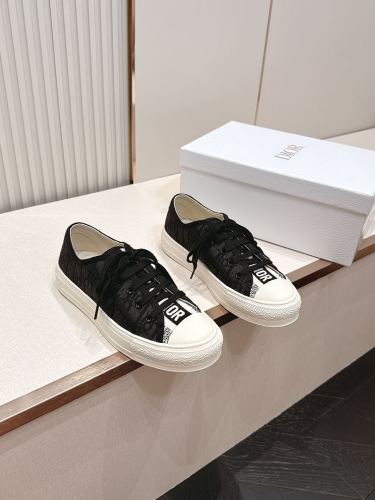 Dior Women Shoes 1：1 quality-771
