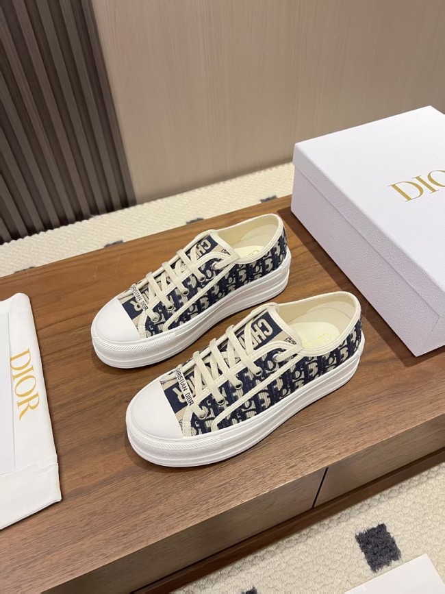 Dior Women Shoes 1：1 quality-772