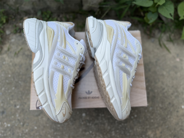 Pharrell x VIRGINIA x  Adistar Jellyfish 'Triple White'