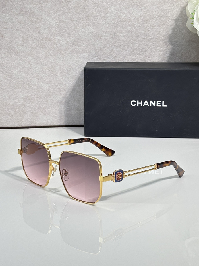 CHNL Sunglasses AAAA-7810