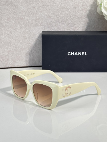 CHNL Sunglasses AAAA-7823