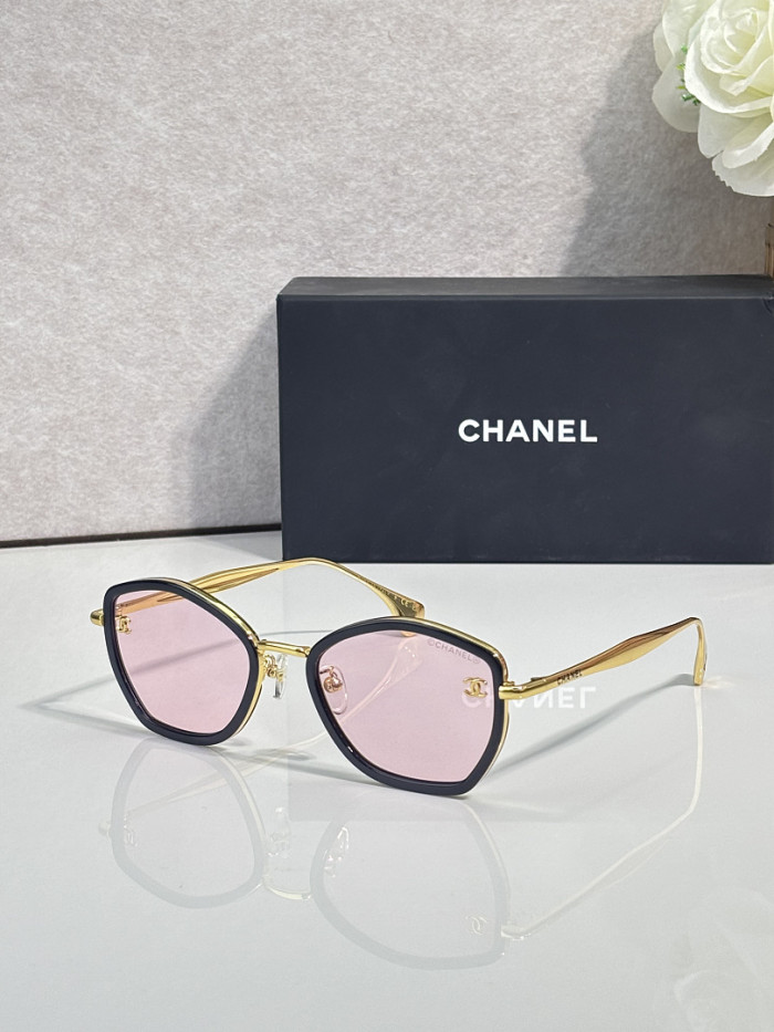 CHNL Sunglasses AAAA-8068