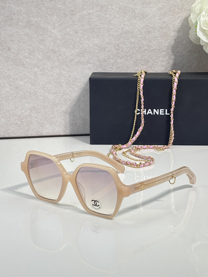 CHNL Sunglasses AAAA-8230