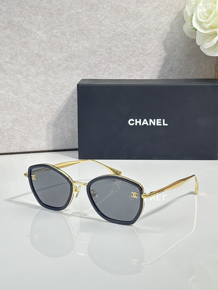 CHNL Sunglasses AAAA-8067